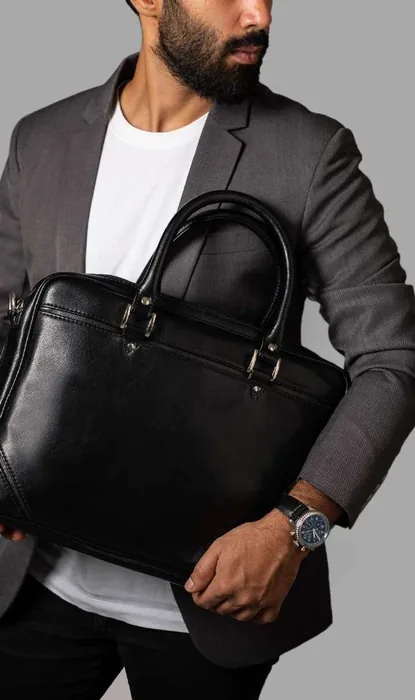 Portfolio Laptop Bag: Features, Specifications and Sourcing from India